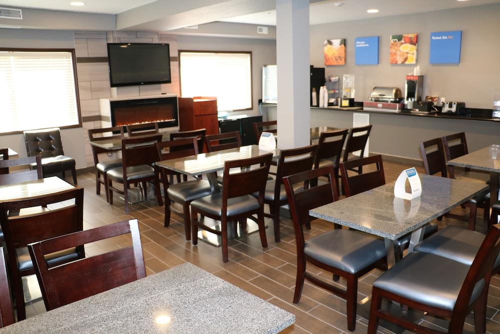 Comfort Inn & Suites Йорктон Екстер'єр фото