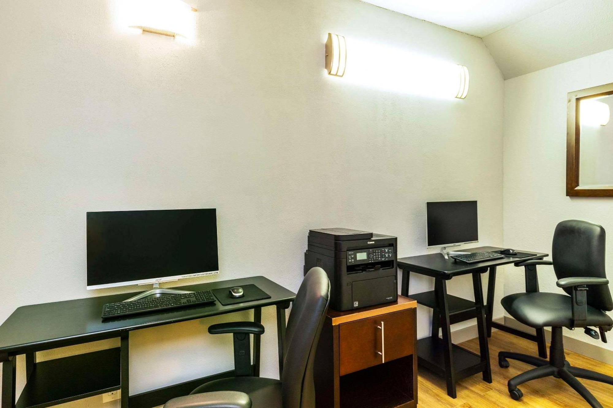 Comfort Inn & Suites Йорктон Екстер'єр фото