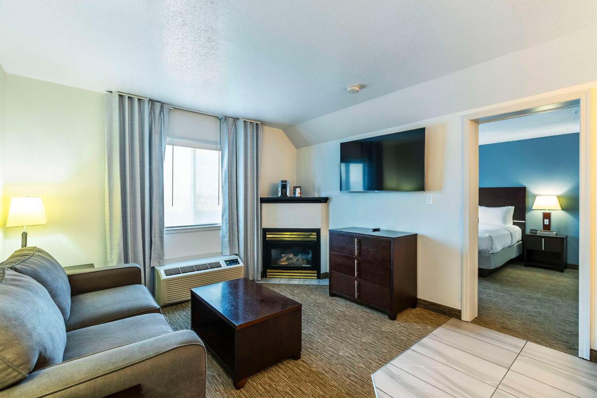 Comfort Inn & Suites Йорктон Екстер'єр фото