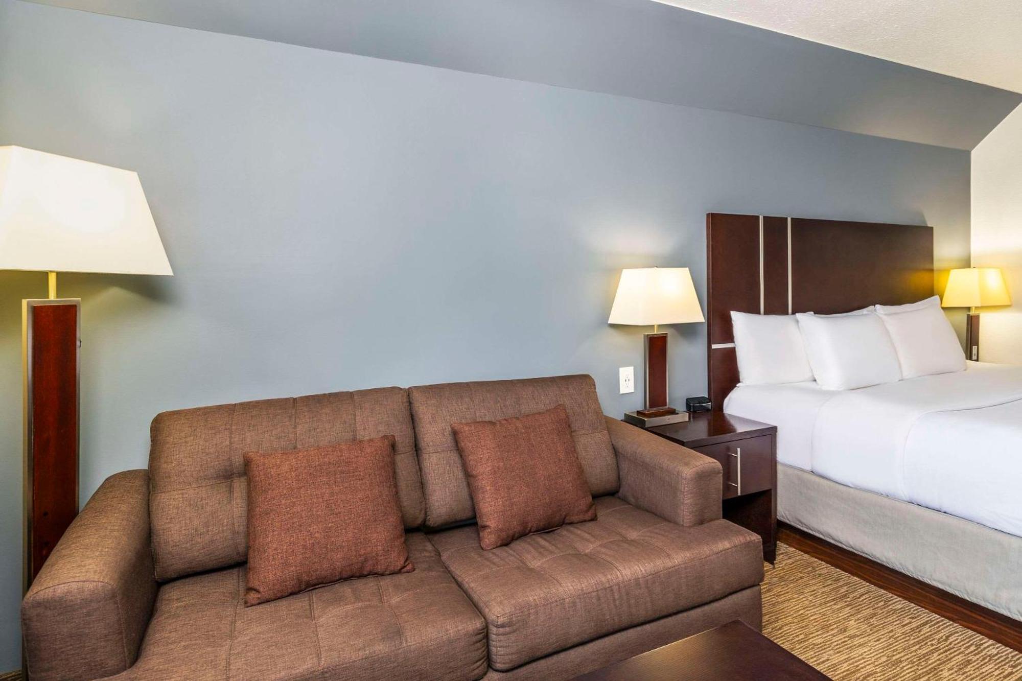 Comfort Inn & Suites Йорктон Екстер'єр фото