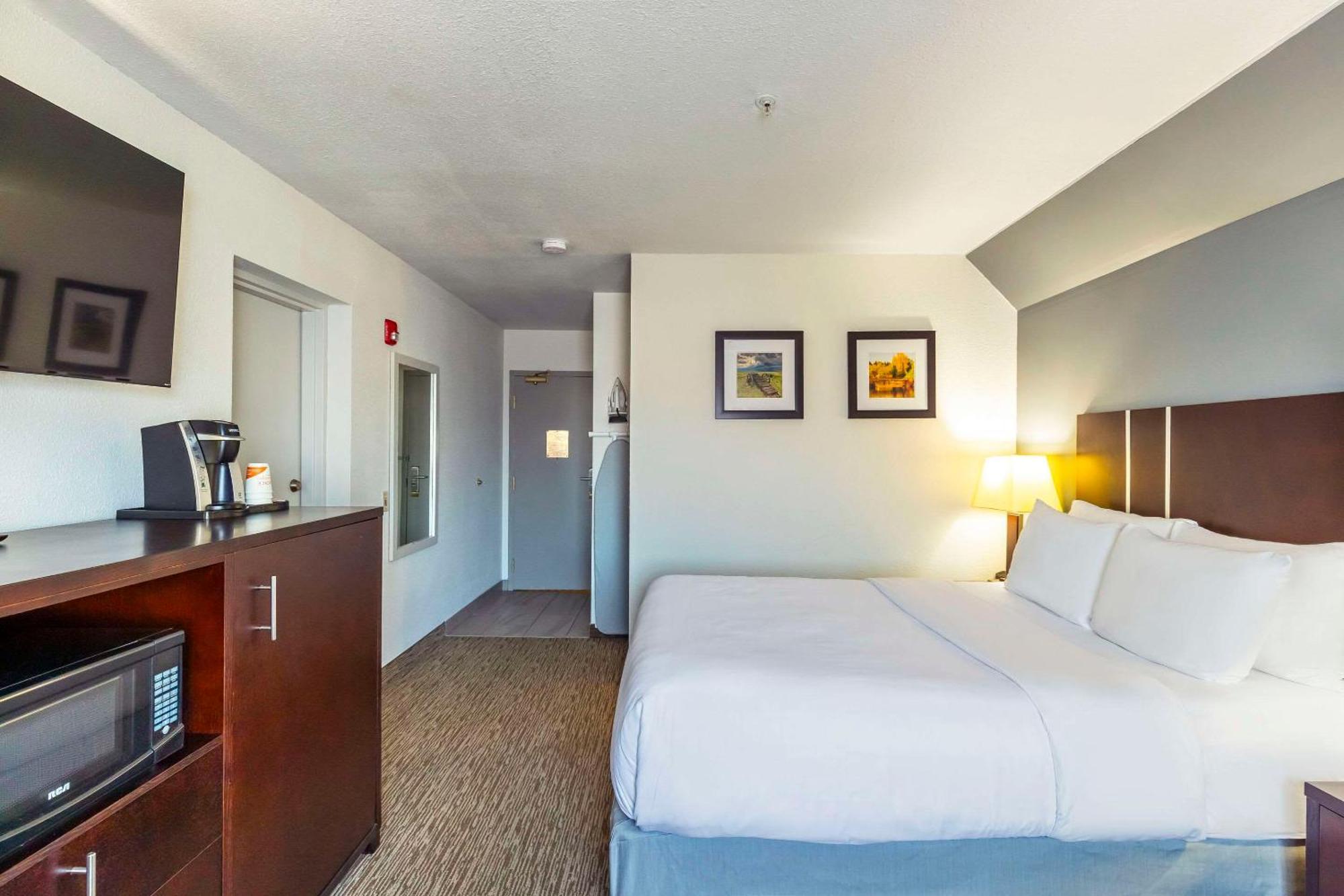 Comfort Inn & Suites Йорктон Екстер'єр фото