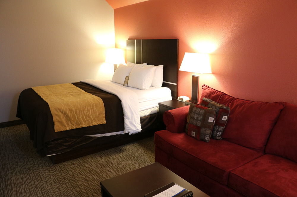 Comfort Inn & Suites Йорктон Екстер'єр фото